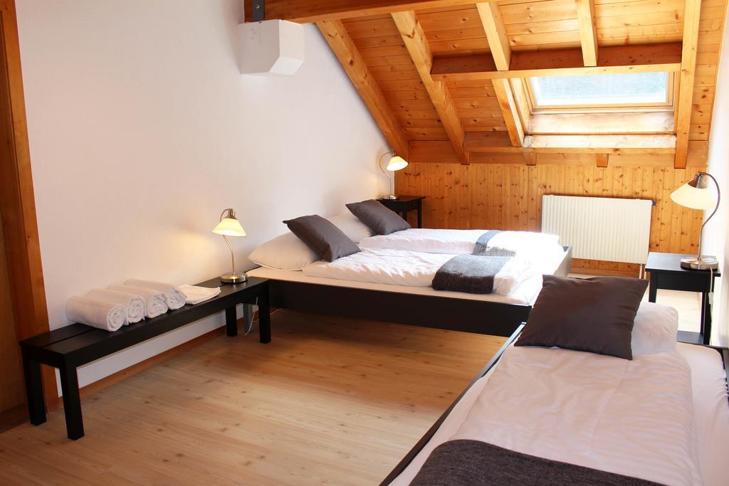 La Pierre A Catillon Moleson 部屋 写真