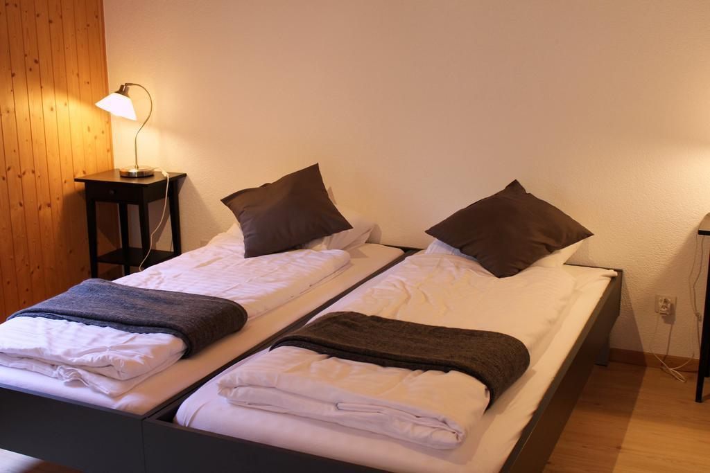 La Pierre A Catillon Moleson 部屋 写真