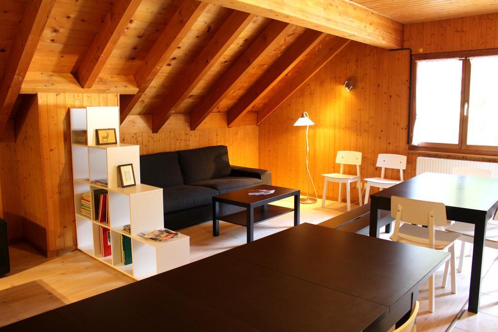 La Pierre A Catillon Moleson 部屋 写真
